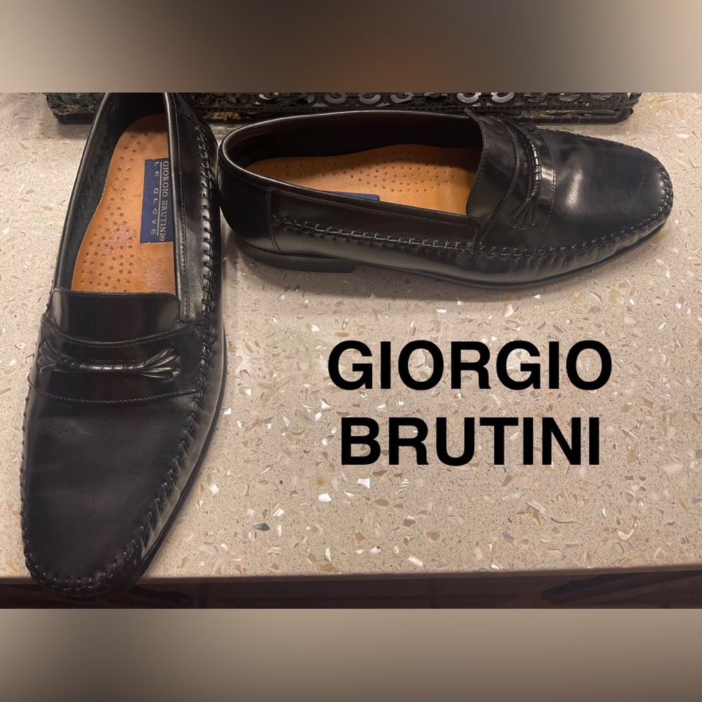 Giorgio Brutini Classic Black Leather Loafers